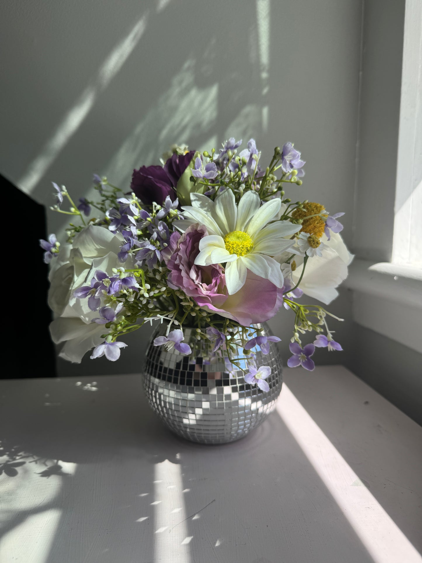 Sweet Violet Garden - Large