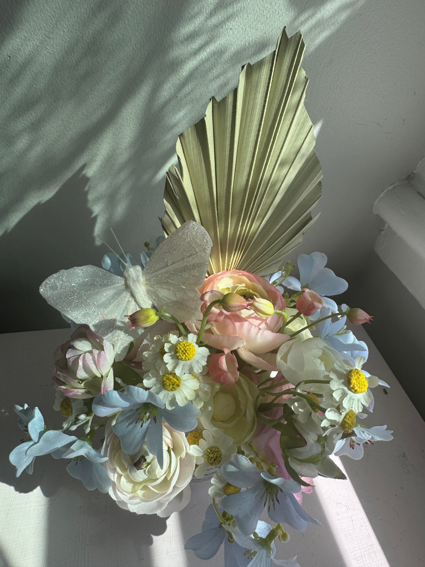 Ranunculus Reverie - XSmall with Palm & Butterfly