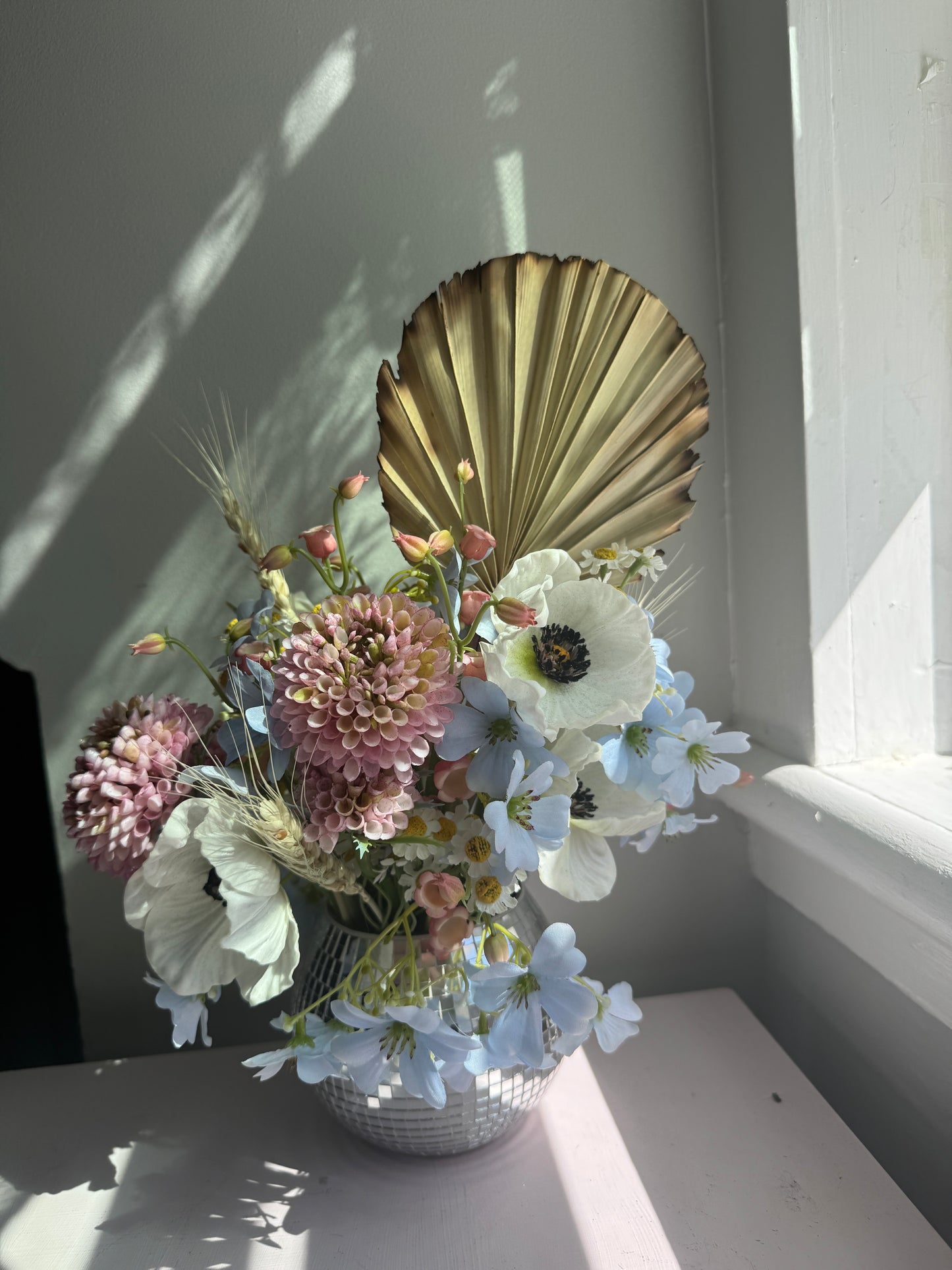 Poppy Skye - Large with Palm