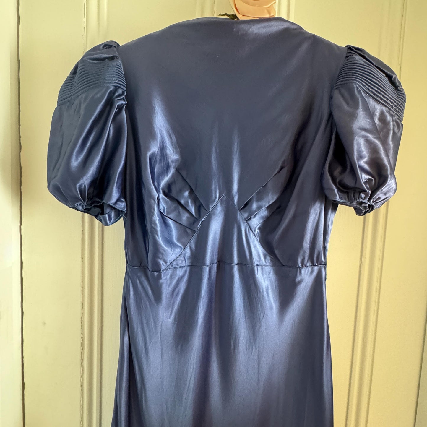 30s Satin Blue Gown Old Hollywood Wedding Bridal Evening Dress Button Up Back, Puff Sleeve Dress Floor Length Glamorous Gown Waist 29"